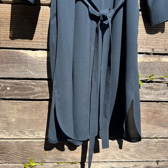 Vince Long sleeve silk shirt dress w/belt in Navy - Size M - Picture 5 of 10